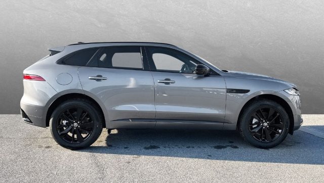 JAGUAR F-Pace 2.0 D 204 CV AWD aut. R-Dynamic SE Immagine 4