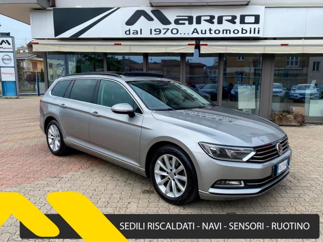 VOLKSWAGEN Passat 2.0 TDI Highline 150CV DSG *Tetto*SediliRisc.*Navi Immagine 0