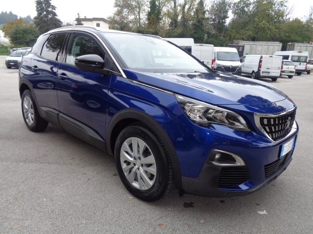 PEUGEOT 3008 BlueHDi 130 S&S EAT8 Business Immagine 0