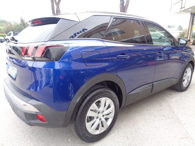 PEUGEOT 3008 BlueHDi 130 S&S EAT8 Business Immagine 3