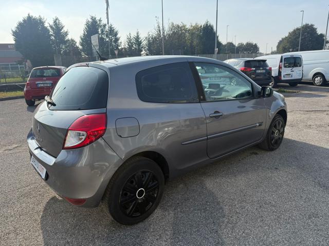 RENAULT Clio 1.2 16V 3 porte 20th Anniversario NEOPATENTATI Immagine 4