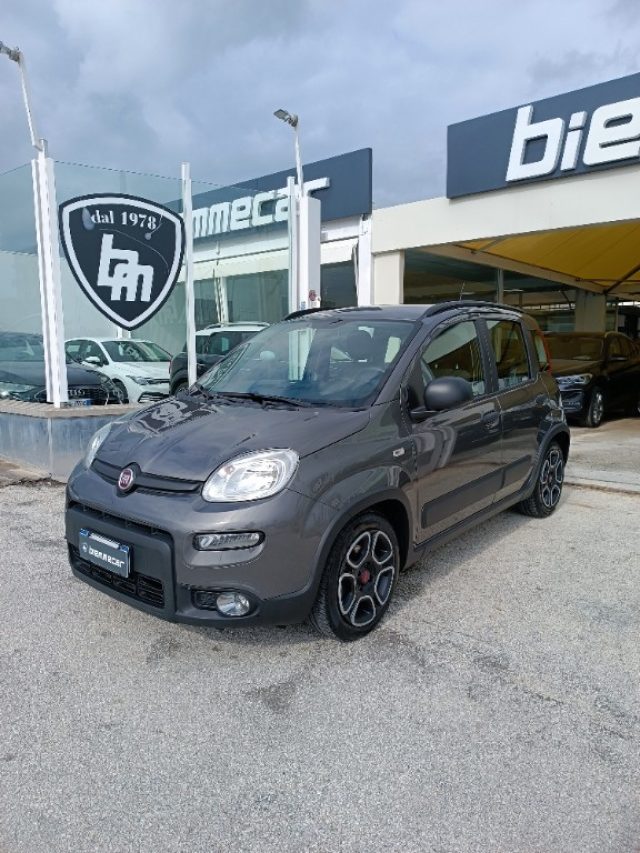 FIAT Panda 1.0 FireFly S&S Hybrid City Life  i.e Immagine 1