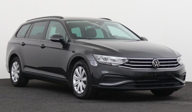 VOLKSWAGEN Passat Variant 2.0 TDI 122 CV EVO DSG Style  N1 Autocarro Immagine 0