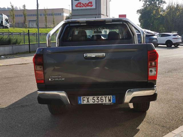 ISUZU D-Max 1.9 Crew Cab Solar 4WD A/C Immagine 4