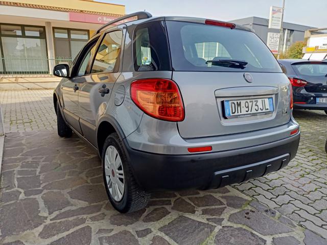 FIAT Sedici 1.6 16V 4x4 Dynamic GPL Immagine 1