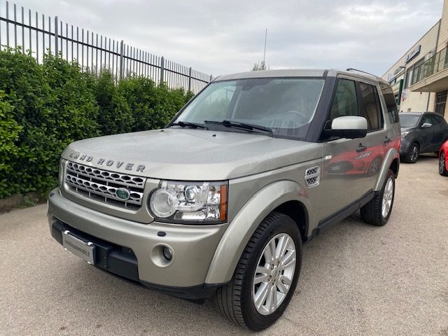 LAND ROVER Discovery 4 3.0 TDV6 SE Immagine 0