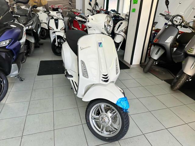 PIAGGIO Vespa 125 Primavera NEW 125 EURO 5+ Immagine 1