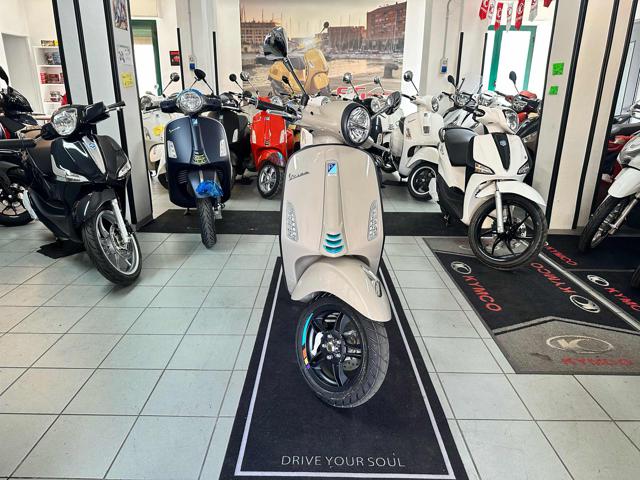 PIAGGIO Vespa 125 Primavera NEW 125 EURO 5+ VERSIONE S Immagine 1