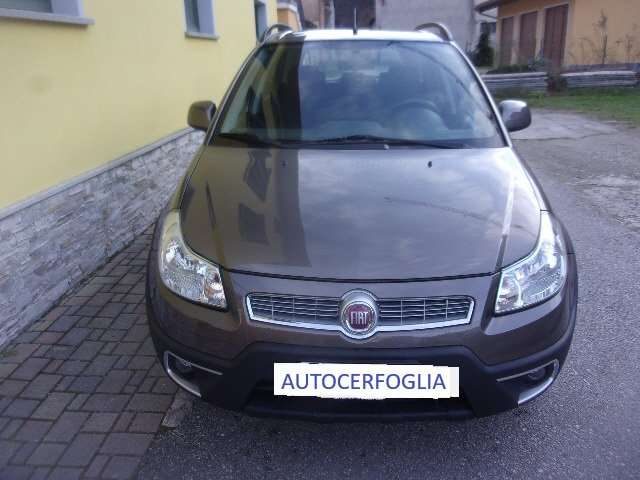 FIAT Sedici 1.6 16v Dynamic 4x4 120cv-SOLO 78.000 km !!! Immagine 2