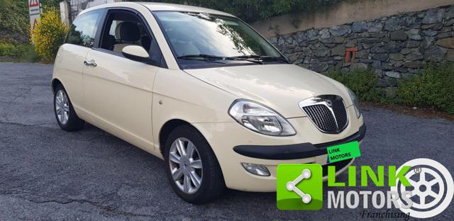 LANCIA Ypsilon 1.4 16V Platino Immagine 1