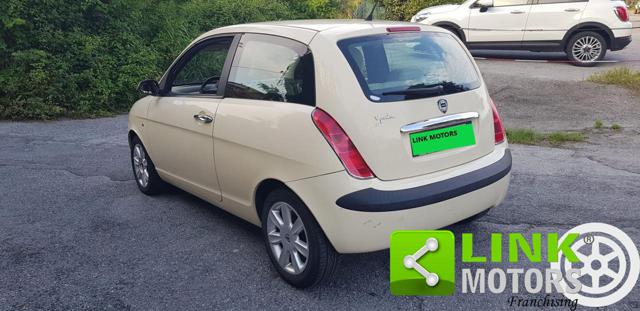 LANCIA Ypsilon 1.4 16V Platino Immagine 3