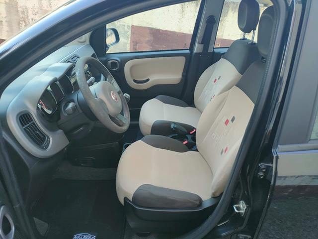 FIAT Panda 1.2 Lounge unipro km 105.000 Immagine 3