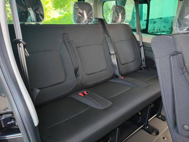 RENAULT Trafic 9 POSTI dCi PASSO LUNGO NOLEGGIO Immagine 4