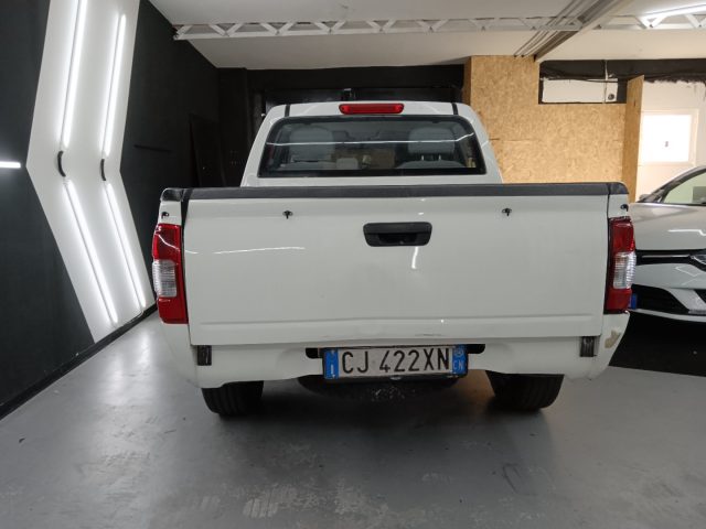 ISUZU D-Max 2.5 TD cat Crew Cab 4WD Pick-up L Immagine 4