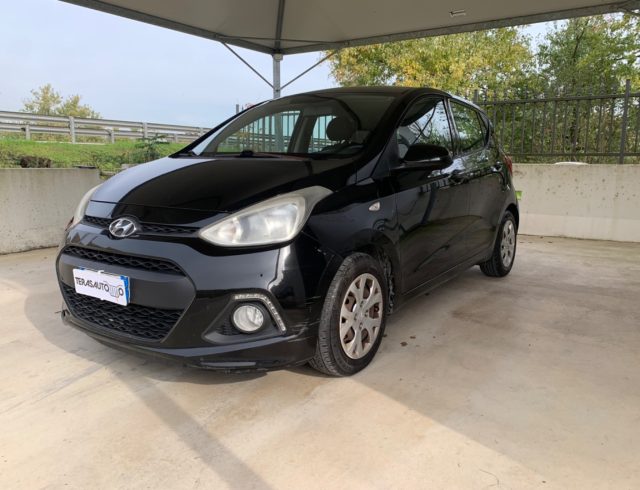 HYUNDAI i10 1.0 MPI Classic EURO 5 NEOPATENTATI Immagine 0