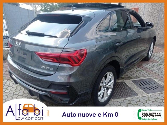 AUDI Q3 Sportback 1.5 TFSI S Tronic 35 S line Black Ed. Immagine 3