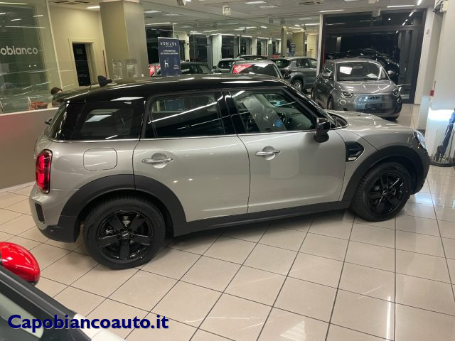 MINI Countryman 1.5 Cooper Classic+LED+NAVI+TELECAMERA+AUTOM Immagine 4