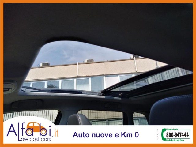 SUZUKI Vitara 1.5 140V Hybrid 2WD Aut. Starview Immagine 4