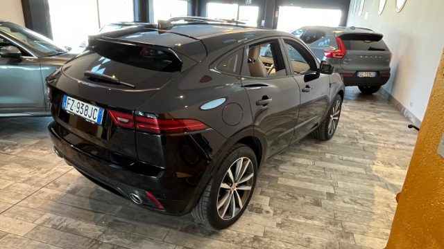 JAGUAR E-Pace 2.0D 180 CV AWD aut. R-Dynamic HSE-iva esp Immagine 4