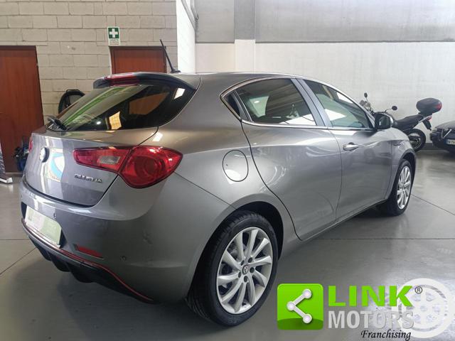 ALFA ROMEO Giulietta 1.4 Turbo 120 CV Immagine 4