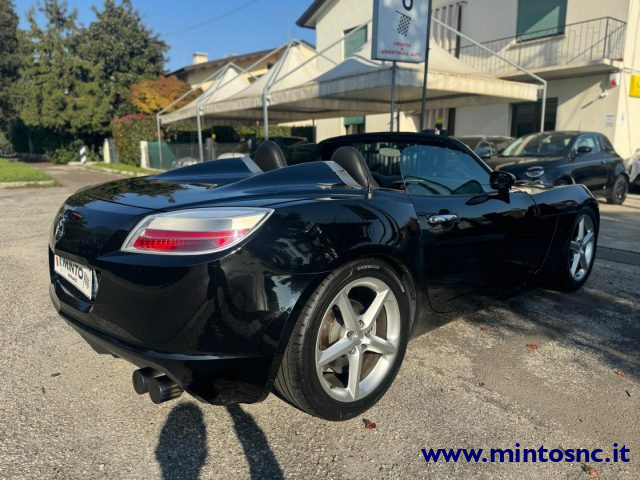 OPEL GT 2.0 Turbo 16V Immagine 4