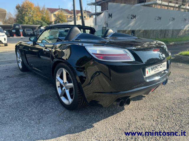 OPEL GT 2.0 Turbo 16V Immagine 2