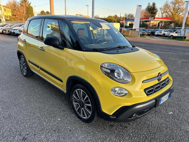 FIAT 500L 1.6 Multijet 120 CV City Cross Immagine 0