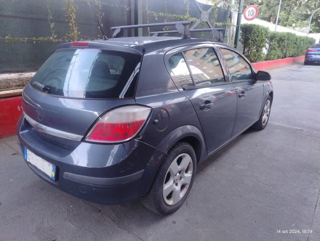 OPEL Astra 1.3 CDTI 5P Cosmo Ok Neopatentati Immagine 4