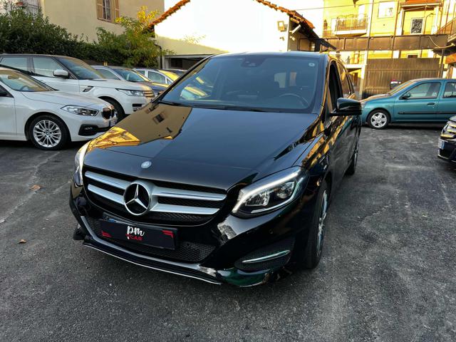 MERCEDES-BENZ B 180 d Automatic Business Immagine 1