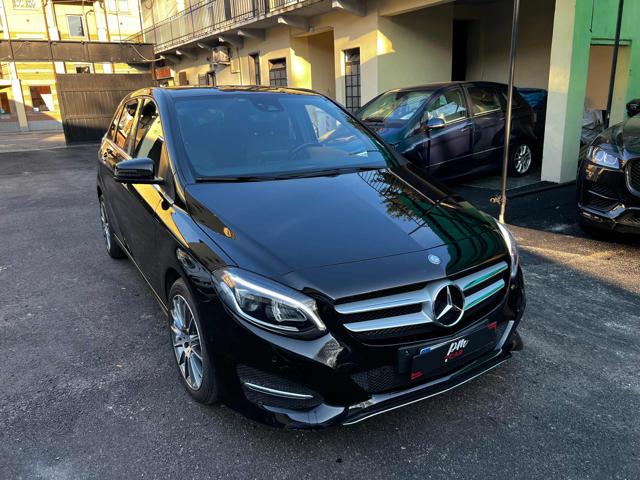 MERCEDES-BENZ B 180 d Automatic Business Immagine 3