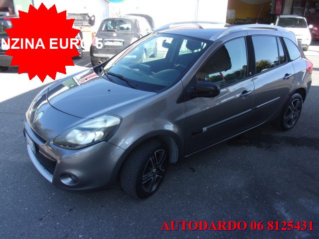 RENAULT Clio 1.2 16V TCE 100CV SporTour Live! Immagine 1