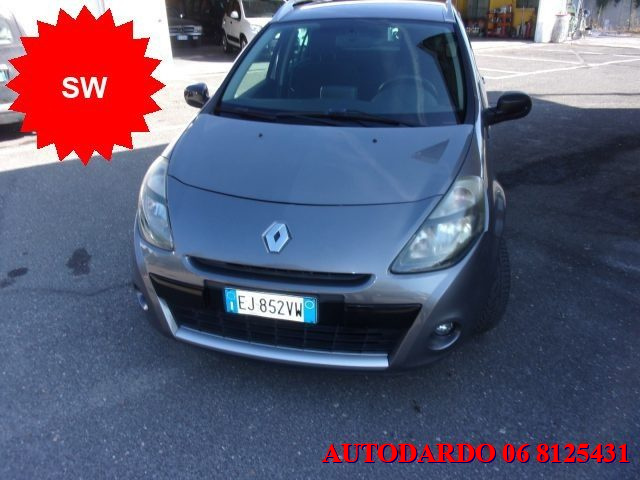 RENAULT Clio 1.2 16V TCE 100CV SporTour Live! Immagine 0