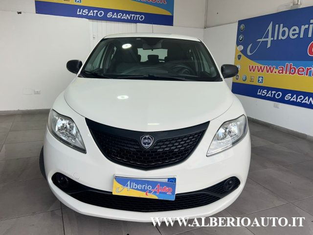 LANCIA Ypsilon 1.2 69 CV 5 porte GPL Ecochic Silver Immagine 1