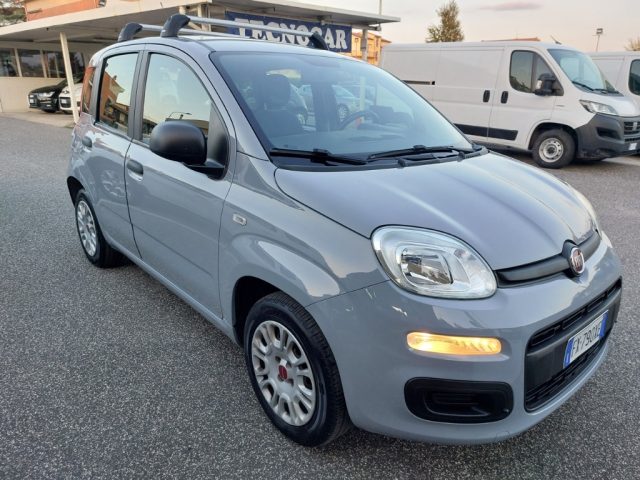 FIAT Panda 1.2 Unico proprietario km 79000 Clima Sensori Immagine 2