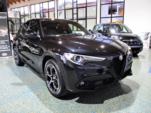 ALFA ROMEO Stelvio 2.2 Td 210Cv AT8 Q4 Veloce - NaviTouch/20"/Portell Immagine 1