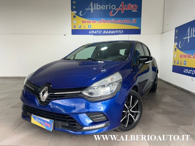 RENAULT Clio dCi 8V 75 CV 5 porte Moschino Life Immagine 0