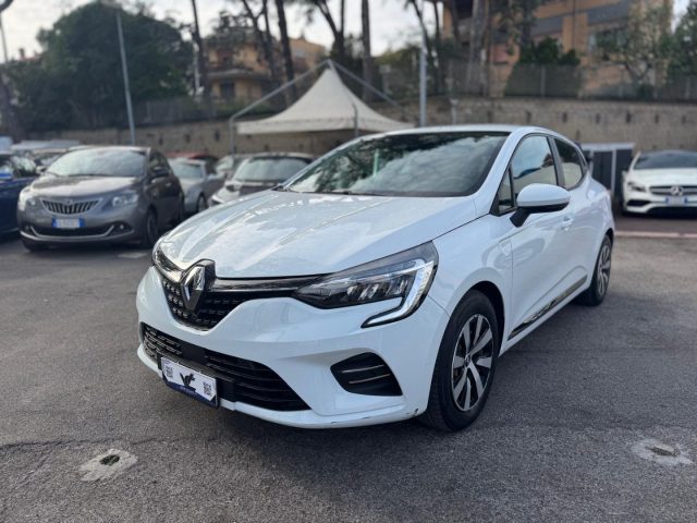 RENAULT Clio Full Hybrid E-Tech 140 CV 5 porte *NEOPATENTATI* Immagine 0