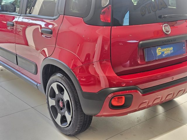 FIAT Panda 1.0 FireFly S&S Hybrid City Cross da ?149,00 mensi Immagine 2