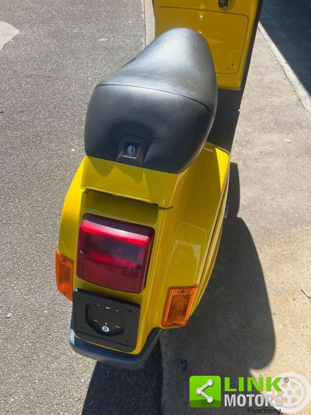 PIAGGIO Vespa 50 HP 4M Immagine 3