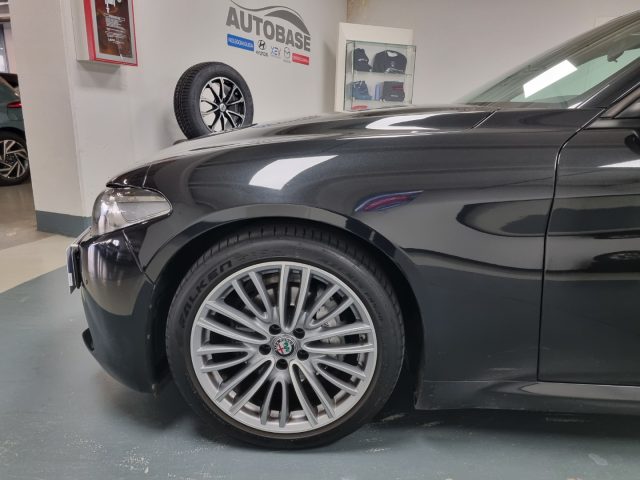 ALFA ROMEO Giulia 2.2 Turbodiesel 136 CV AT8 Business Immagine 2