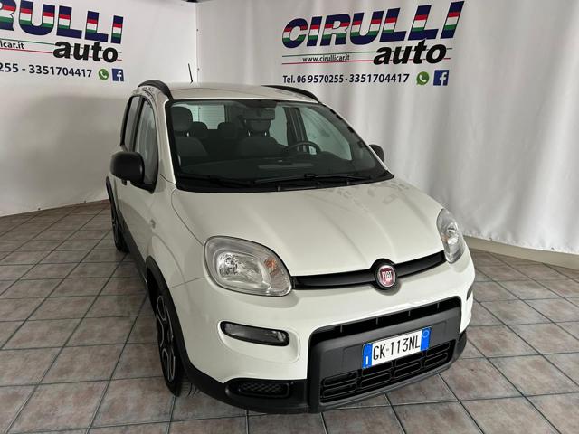 FIAT Panda 1.0 FireFly S&S Hybrid City Life Immagine 0