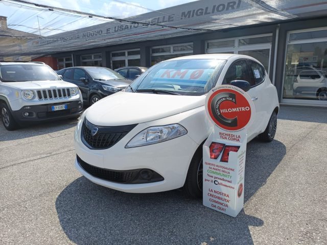 LANCIA Ypsilon 1.0 FireFly 5 porte Hybrid Oro#PROMO Immagine 0