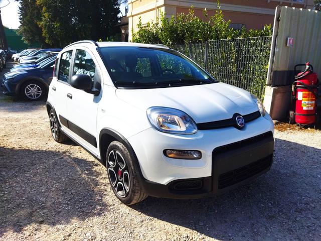 FIAT Panda 1.0cc HYBRID CITY LIFE 70cv Immagine 2