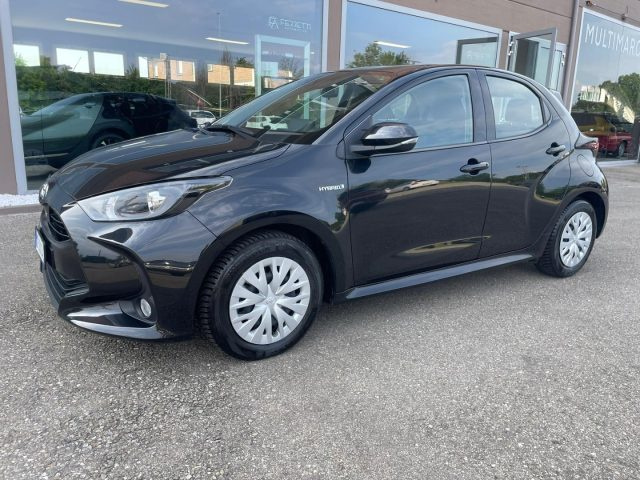 TOYOTA Yaris 1.5 Hybrid 5 porte Active Immagine 2