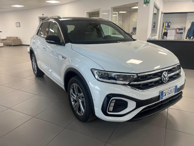 VOLKSWAGEN T-Roc 1.5 TSI ACT R-Line KM 0 Immagine 2