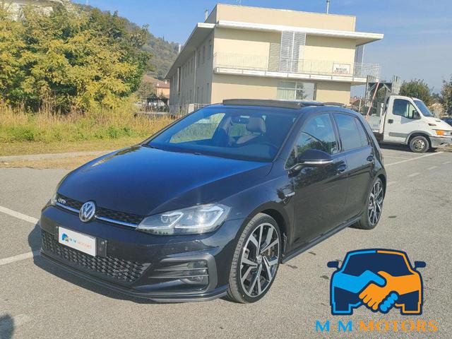 VOLKSWAGEN Golf GTD 2.0 TDI DSG 5p. BlueMotion Technology Immagine 2