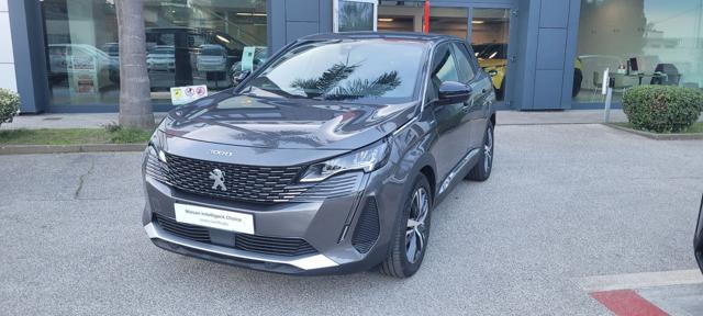 PEUGEOT 3008 Hybrid4 300 e-EAT8 Allure Pack Immagine 1