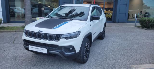 JEEP Compass 1.3 Turbo T4 240 CV PHEV AT6 4xe Trailhawk Immagine 1