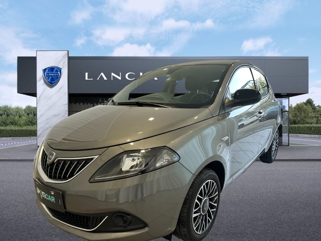 LANCIA Ypsilon 1.0 FireFly 5 porte S&S Hybrid Platino Ibrida usato