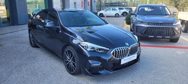 BMW 220 d 48V Coupé Msport Immagine 0